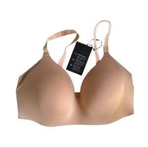 NWT Knix Molded Foam Cup Bra Side Coverage fits sizes 32DD, 34DD, 32E Wireless